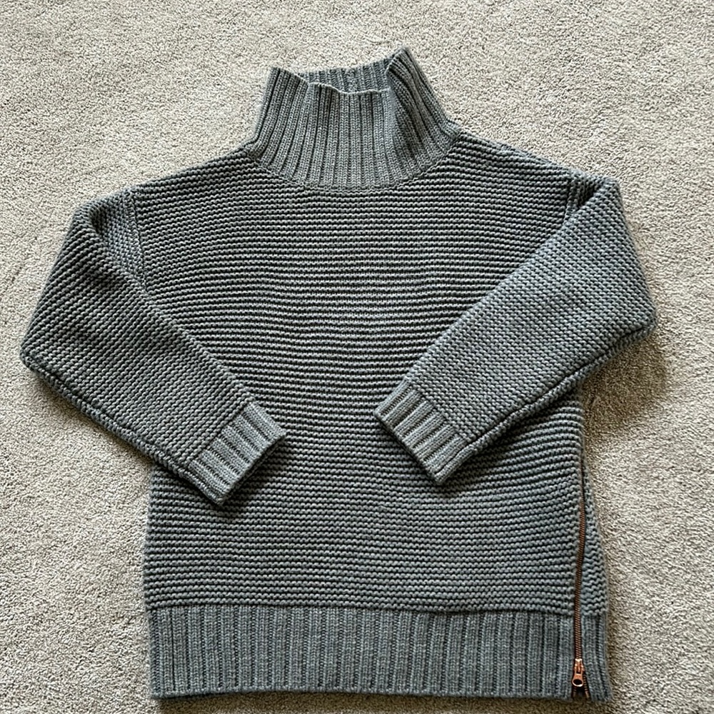 Lululemon Turtleneck Sweater